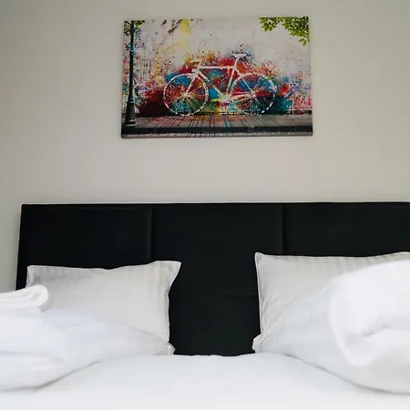 5-stars Old Town - Premium 아파트호텔 *